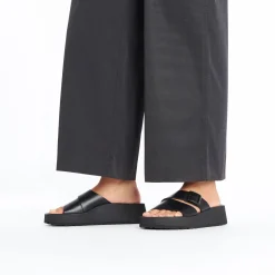 Almina - Black