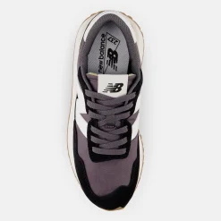 237 - Black with Magnet