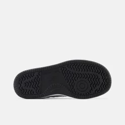 480 - Black with White