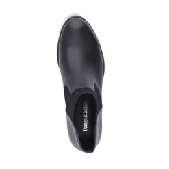 Camanda - Black