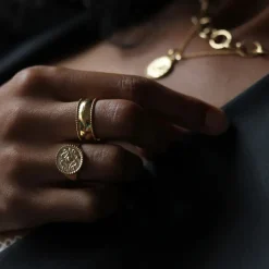 Cigar Ring - Gold