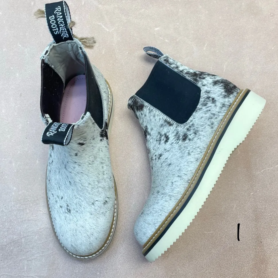 Cowhide Lechera - Size 7.5