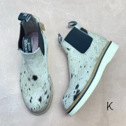 Cowhide Lechera - Size 9.5