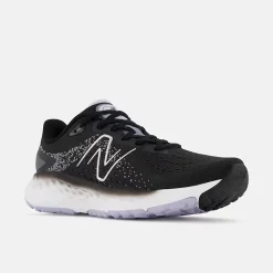 Fresh Foam Evoz v2 - Black with White