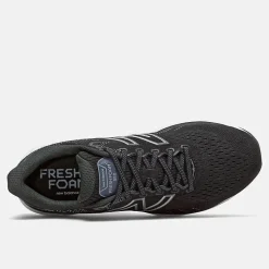 Fresh Foam 880v11 - Black