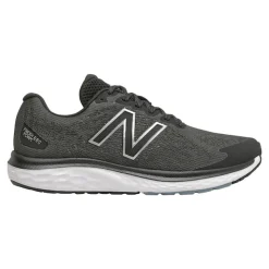 Fresh Foam 680v7 - Black with Star Glo