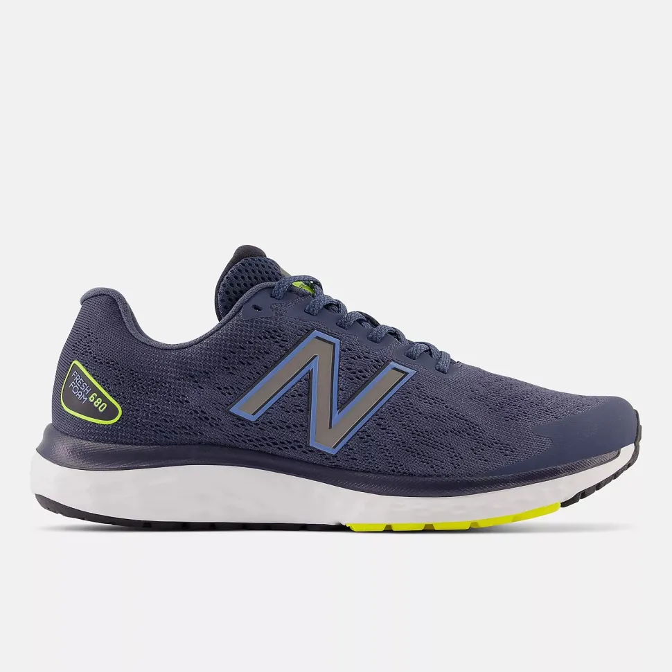 Fresh Foam 680v7 - Navy with Yellow