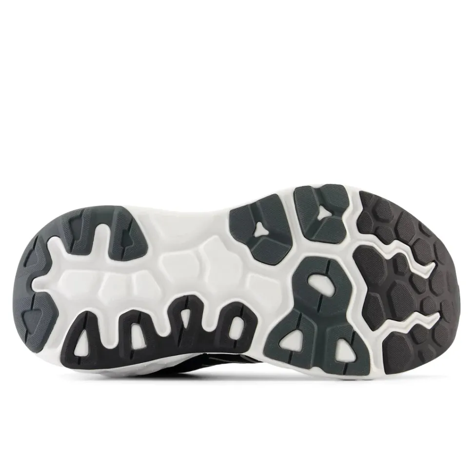 Fresh Foam X 840v1 - Black with Magnet