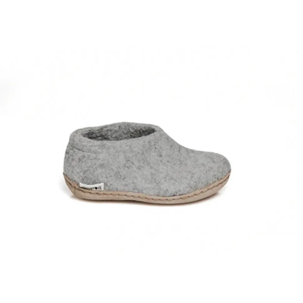 Junior Shoe with Leather Sole - Grey