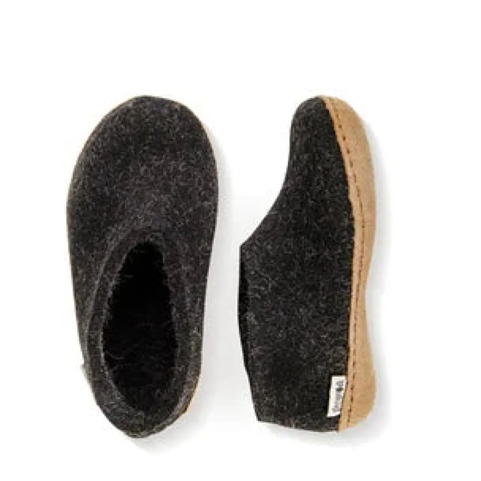 Junior Shoe with Leather Sole - Charcoal