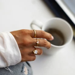 Mini Diana Ring - Moonstone