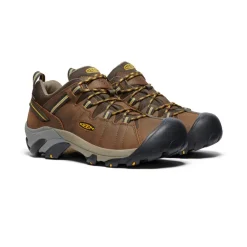 Targhee II WP - Cascade Brown/Golden Yellow