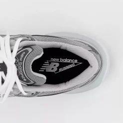 990v6 - Grey