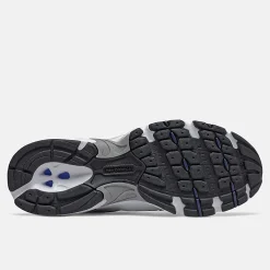 530 - White with Natural Indigo